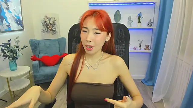 AnnaReyla online show from 03.17.26