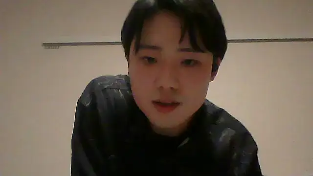 Snapshot of nunnun00 chatting on 01.28.25 nunnun00 online show from 01.28.25