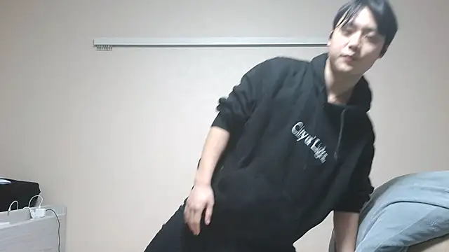 Snapshot of nunnun00 chatting on 02.28.25 nunnun00 online show from 02.28.25