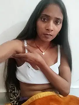 Snapshot of Divya-2007 chatting on 11.10.25 Divya-2007 online show from 11.10.25