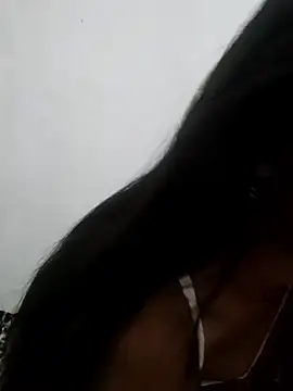 Snapshot of Divya-2007 chatting on 11.17.25 Divya-2007 online show from 11.17.25