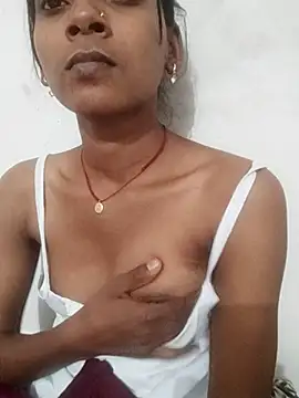 Snapshot of Divya-2007 chatting on 02.21.26 Divya-2007 online show from 02.21.26