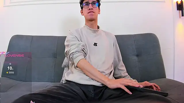 Cum hunters online show from 04.15.26