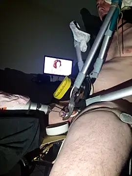 alexandrezeke online show from 04.17.26