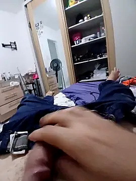 Snapshot of jacaranduba07 chatting on 12.19.25 jacaranduba07 online show from 12.19.25