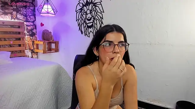 Snapshot of kristen_rain23 chatting on 01.19.25 kristen rain23 online show from 01.19.25