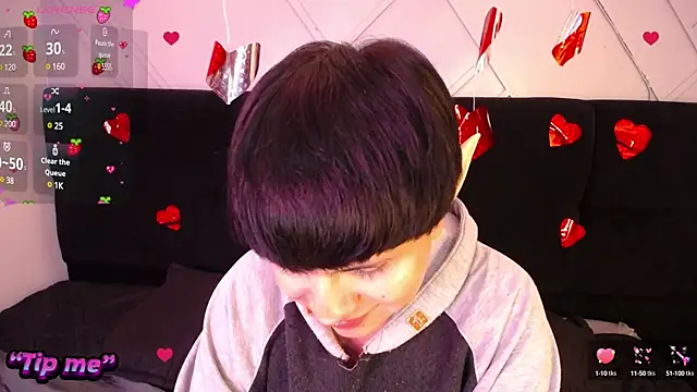 Snapshot of dalmonn_lennoxx chatting on 02.13.25 dalmonn lennoxx online show from 02.13.25