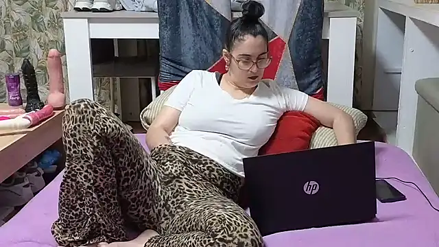 Snapshot of SiperinoLossado chatting on 03.25.26 SiperinoLossado online show from 03.25.26