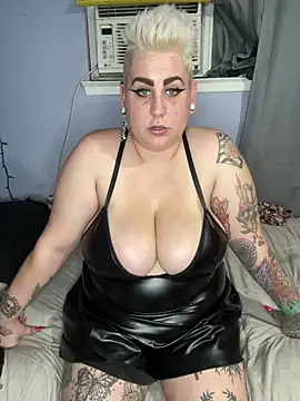 MistressMizfit online show from 02.04.25
