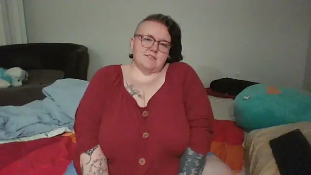 Snapshot of CorgiGodez98 chatting on 03.03.25 CorgiGodez98 online show from 03.03.25