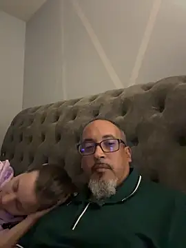 Snapshot of TheConfidentialClub chatting on 09.30.25 TheConfidentialClub online show from 09.30.25