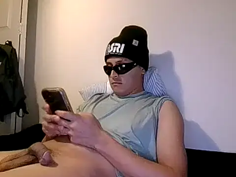 PerroDemonioHot online show from 02.04.25