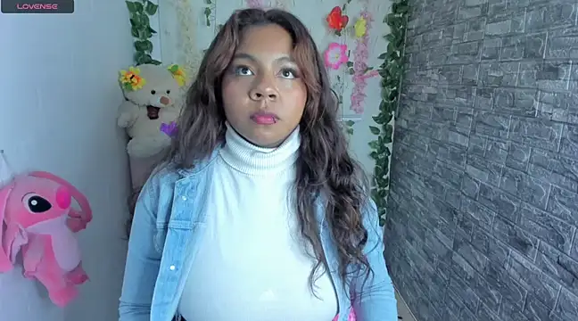 Snapshot of naty_jhonsom_ chatting on 02.22.25 naty jhonsom online show from 02.22.25