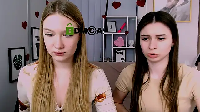 Snapshot of flora_ri chatting on 03.17.25 flora ri online show from 03.17.25