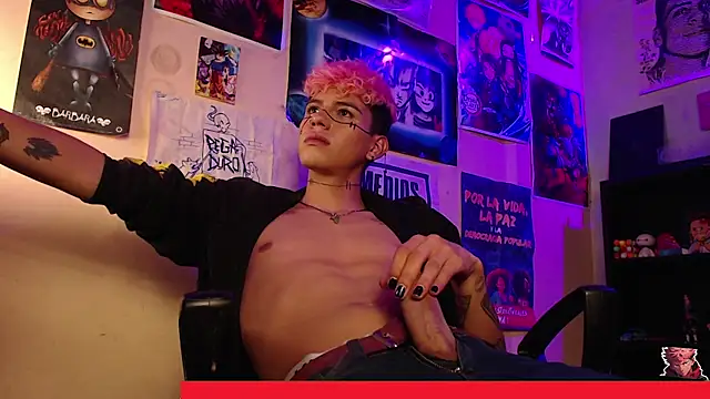 Mickey Magic online show from 11.16.25