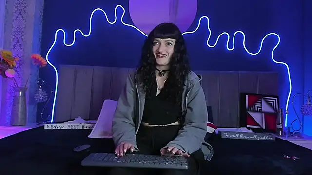 JeanneSabatier online show from 02.19.26