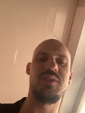 AssHunter4k online show from 09.17.25