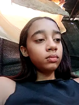 Zoe Sweett18 online show from 02.14.25