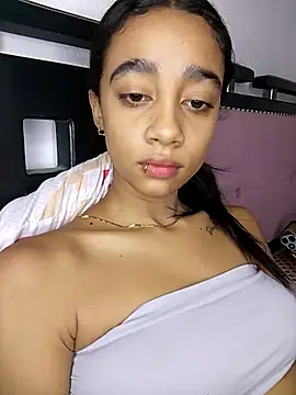 Zoe Sweett18 online show from 03.07.26