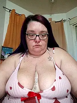 diosacurvy1984 online show from 02.20.26