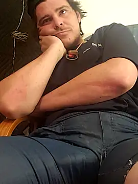 Snapshot of almighty_d chatting on 01.29.25 almighty d online show from 01.29.25