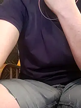 Snapshot of almighty_d chatting on 02.21.25 almighty d online show from 02.21.25