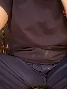 Snapshot of almighty_d chatting on 03.02.25 almighty d online show from 03.02.25