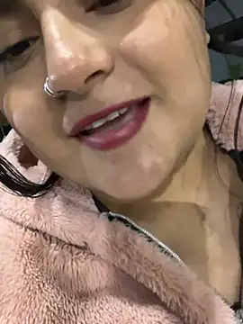 VanneCute1 online show from 01.22.25