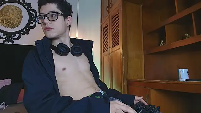 wolfandsky online show from 03.28.26