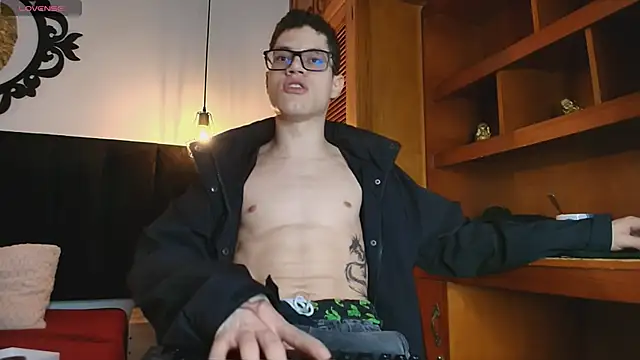 wolfandsky online show from 04.18.26