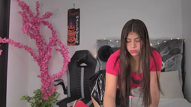 AmandaBrooks 18 online show from 10.06.25