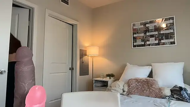 graciesmith27 online show from 02.26.26