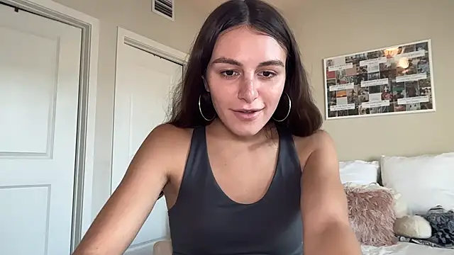 graciesmith27 online show from 04.06.26