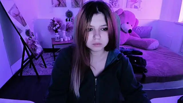 DiaAngell online show from 04.26.26