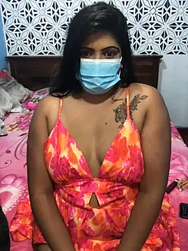 Snapshot of Lovely_WINDI chatting on 05.25.26 Lovely WINDI online show from 05.25.26