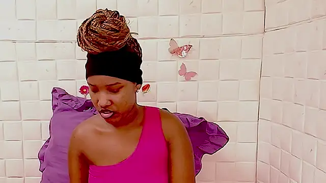 EroticSexyPrada online show from 03.04.26