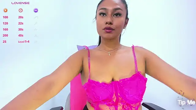 Snapshot of kataleya_amaya chatting on 10.04.25 kataleya amaya online show from 10.04.25