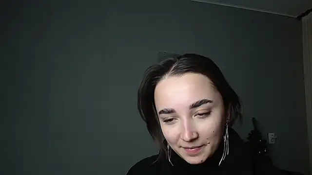 Eva Gloryy online show from 02.05.26