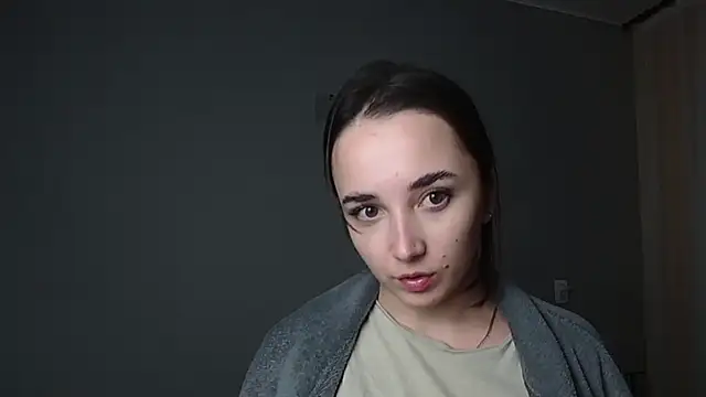 Eva Gloryy online show from 02.24.26