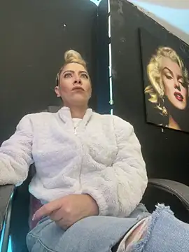 viktoria davis  online show from 02.14.26