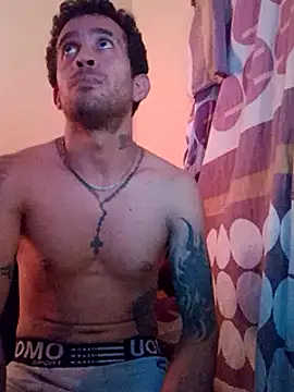 EstebanAkyLu online show from 02.15.25