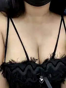 Love Evaa online show from 01.30.25