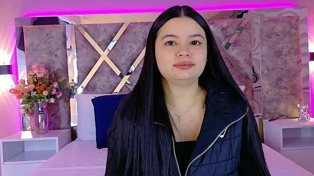 Snapshot of ValeriaOrtega chatting on 10.03.25 ValeriaOrtega online show from 10.03.25