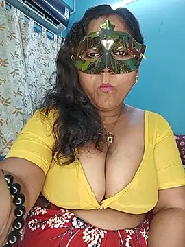 Snapshot of hevensex143 chatting on 06.10.26 hevensex143 online show from 06.10.26