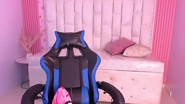 Snapshot of shalon_diaz_s chatting on 03.03.26 shalon diaz s online show from 03.03.26