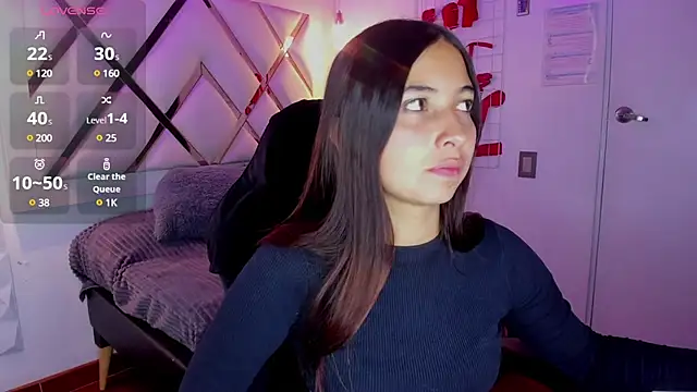 sofia  james online show from 03.13.25