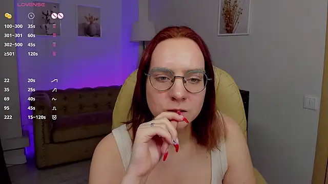 Snapshot of _candy__sweet__ chatting on 02.01.25 candy sweet online show from 02.01.25