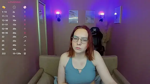 Snapshot of _candy__sweet__ chatting on 02.05.25 candy sweet online show from 02.05.25