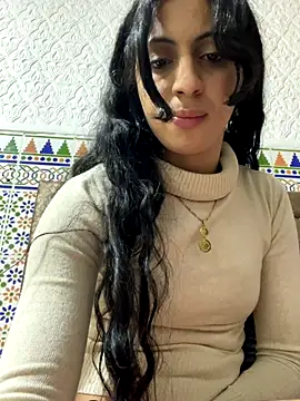 majdolin78 online show from 12.13.25