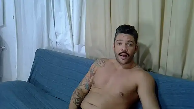 Snapshot of grossocalibre20 chatting on 10.13.25 grossocalibre20 online show from 10.13.25